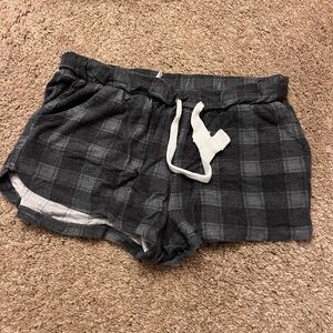 Glyder Charcoal Plaid Women's Athletic Shorts (M) Flannel Soft